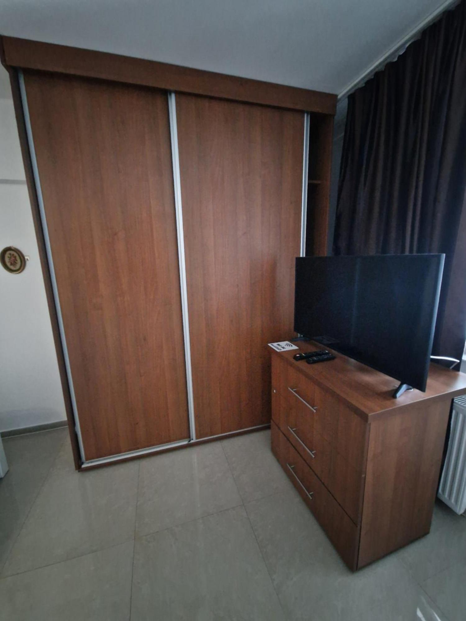 Nikolasstudiocenter Ploieşti Extérieur photo